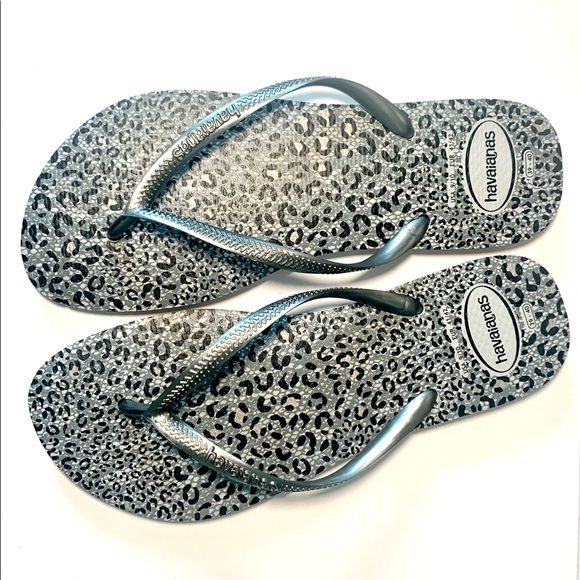 Havaianas Shoes - Brand New Havaianas Flip Flops gray leopard